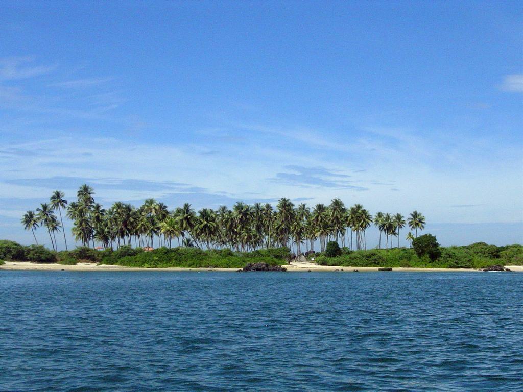 Paradise Isle Beach Resort Удипи Экстерьер фото